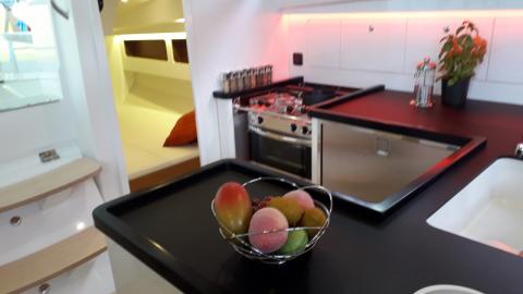 RM Yachts RM 1180 : cuisine RM Yachts RM 1180 : cuisine