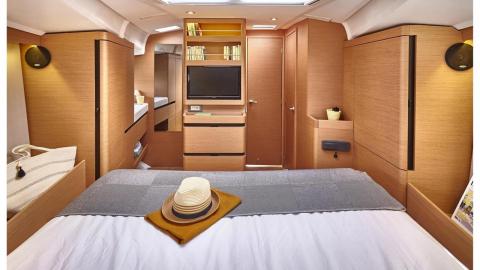 Jeanneau Sun Odyssey 490 : cabine avant autre vue Jeanneau Sun Odyssey 490 : cabine avant autre vue