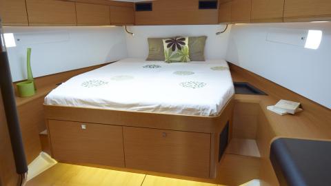 Jeanneau Sun Odyssey 519 : Cabine avant de propriétaire autre vue Jeanneau Sun Odyssey 519 : Cabine avant de propriétaire autre vue