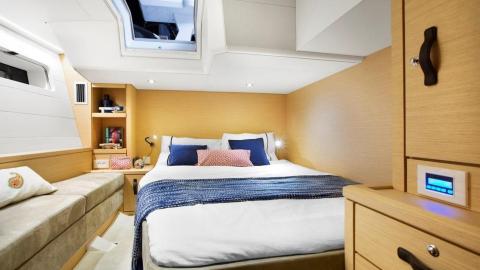 Jeanneau Yacht 64' : Cabine arrière tribord dans version cabine propriétarire a l'avant Jeanneau Yacht 64' : Cabine arrière tribord dans version cabine propriétarire a l'avant