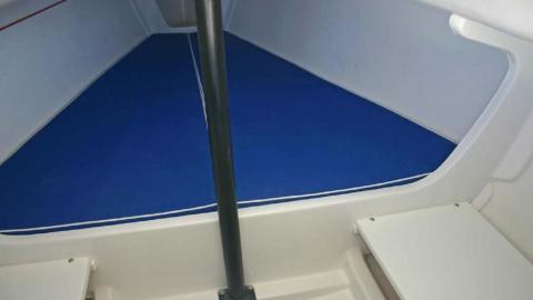 J-Boats - J-Composites J 70 : pointe avant J-Boats - J-Composites J 70 : pointe avant