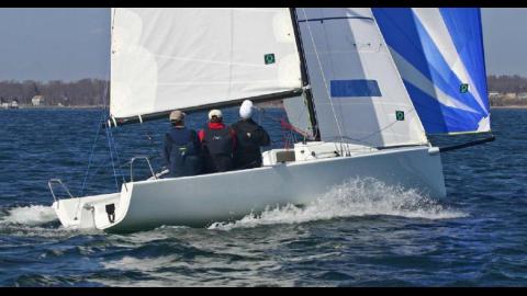 J-Boats - J-Composites J 70 au largue spus spinnaker asymétrique J-Boats - J-Composites J 70 au largue spus spinnaker asymétrique