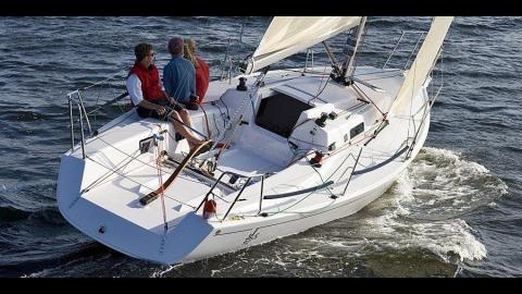 J-Boats - J-Composites J 92 S en navigation J-Boats - J-Composites J 92 S en navigation