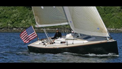 J-Boats - J-Composites J 100 en navigation au près J-Boats - J-Composites J 100 en navigation au près