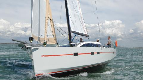 RM Yachts RM 1260 navigating RM Yachts RM 1260 navigating