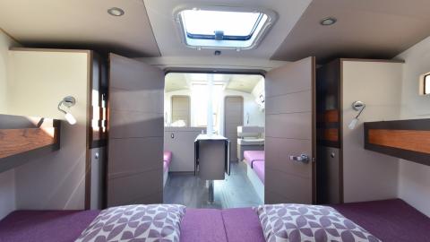 RM 1070: L'espace de la cabine avant RM 1070: L'espace de la cabine avant