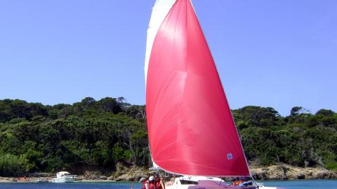 Astus 22 : navigation avec gennaker Astus 22 : navigation avec gennaker