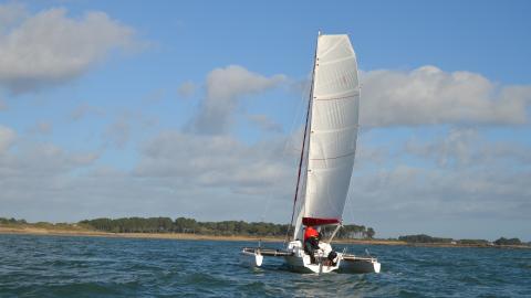Astus 24 : sous voiles Astus 24 : sous voiles