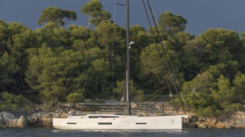 Dufour 56 Exclusive au mouillage Dufour 56 Exclusive au mouillage
