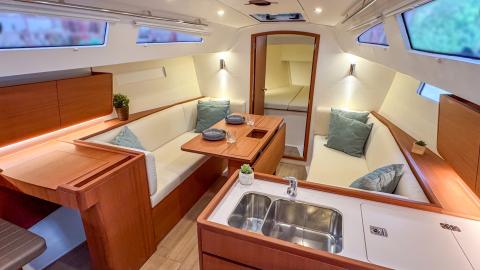 J-Boats - J-Composites J36 : un intérieur lumineux