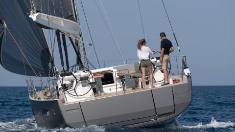 Jeanneau Yacht 60 Performance : Navigation Jeanneau Yacht 60 Performance : Navigation