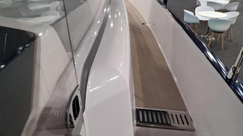 Jeanneau Sea Loft 480 : passavants