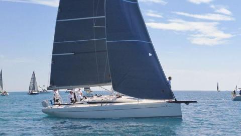 Italia Yacht 11.98 : Navigation au près