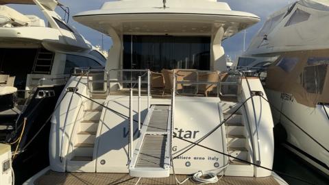 Cantiere Navale Arno Léopard 24 Fly : En marina