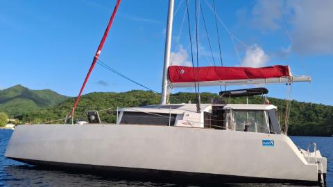 NEEL-TRIMARANS Neel 43 : Au mouillage en Caraïbes