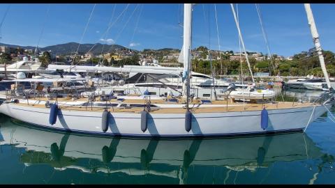 Derecktor  One Off David Petrick : En marina