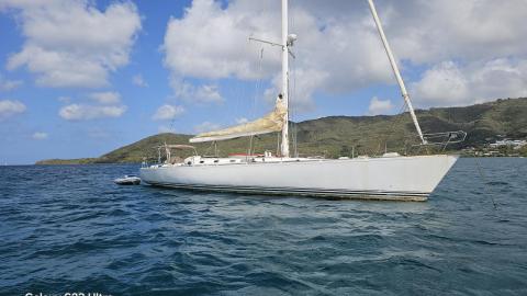 VR Yachts Vallicelli 65 : Au mouillage en Martinique