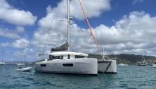 Excess 12 : Au mouillage en Martinique