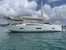 Dufour 430 Grand Large : Sur bouée en Martinique Dufour 430 Grand Large : Sur bouée en Martinique