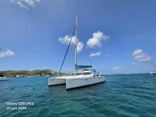 Fountaine Pajot Lavezzi 40 : Au mouillage en Martinique Fountaine Pajot Lavezzi 40 : Au mouillage en Martinique