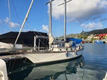 Staempfli Marjolaine 35 : Au ponton en Martinique