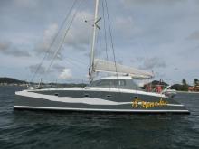 Multicap-Caraïbes Punch 12.50 DC : Au mouillage en Martinique