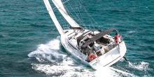 Jeanneau Sun Odyssey 440 Moon sous voiles Jeanneau Sun Odyssey 440 Moon sous voiles