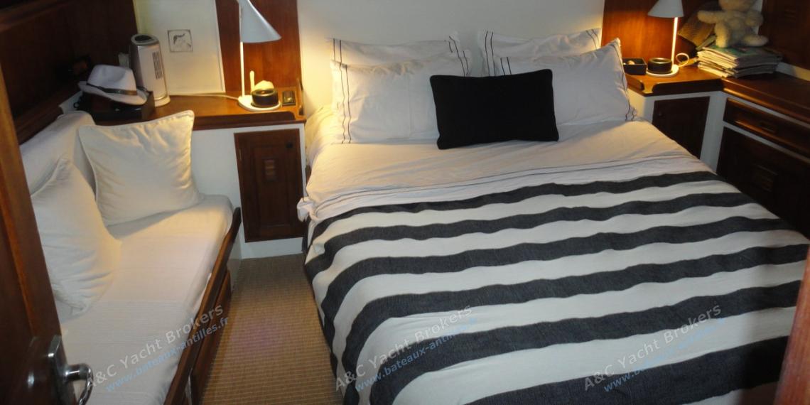 Cheoy Lee Europa 53’ : Cabine invités Cheoy Lee Europa 53’ : Cabine invités