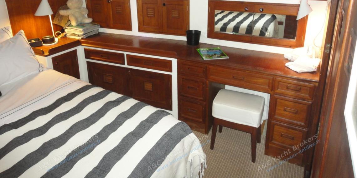 Cheoy Lee Europa 53’ : Cabine invités autre vue Cheoy Lee Europa 53’ : Cabine invités autre vue