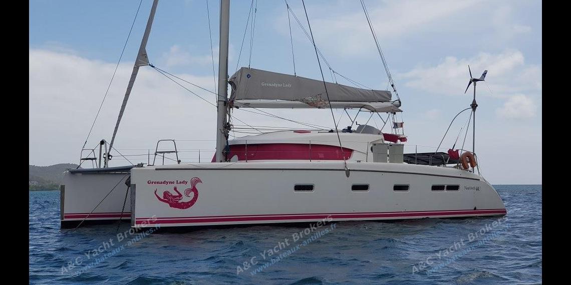 Nautitech 441 : Au mouillage en Martinique Nautitech 441 : Au mouillage en Martinique