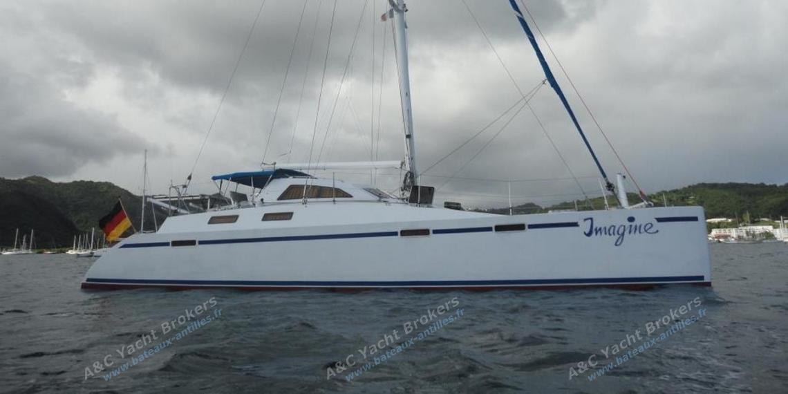 Fast Cruising Catamaran : Au mouillage Fast Cruising Catamaran : Au mouillage