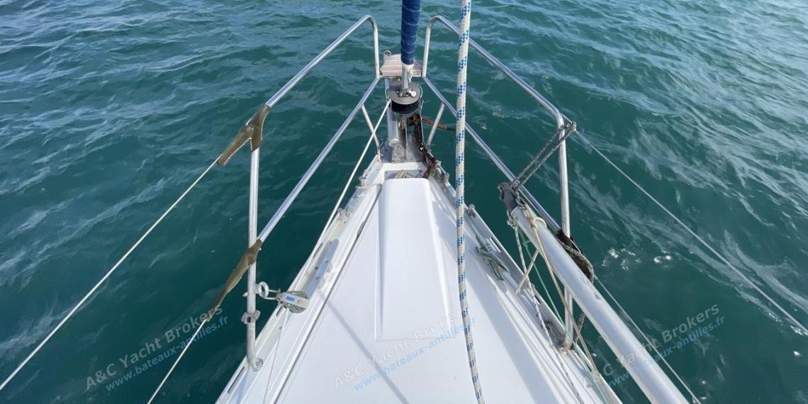 Dufour 36 DI : Pont avant Dufour 36 DI : Pont avant