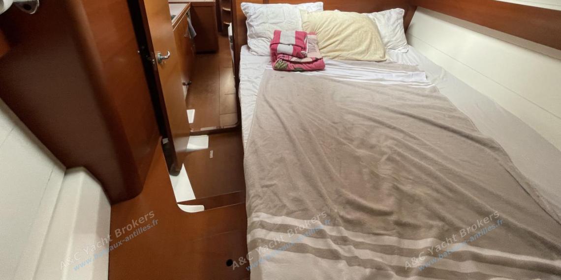 Dufour 375 Grand Large : Cabine avant autre vue Dufour 375 Grand Large : Cabine avant autre vue