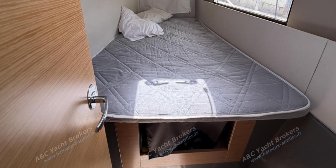 Nautitech 40 open : Cabine avant tribord Nautitech 40 open : Cabine avant tribord