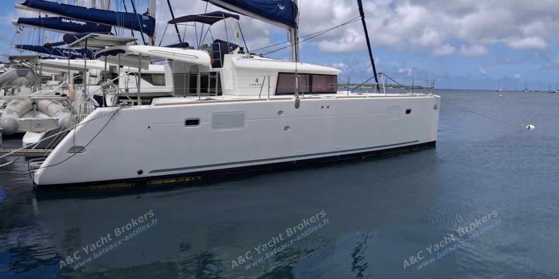 Lagoon 450F : En marina Lagoon 450F : En marina