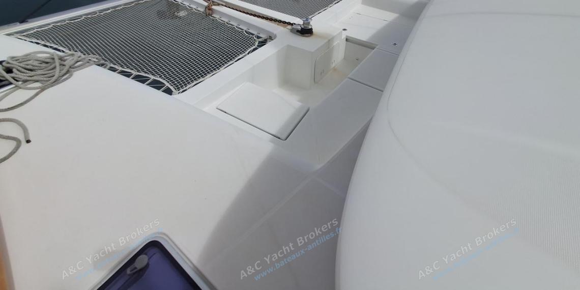 Lagoon 450F : Trampolines autre vue Lagoon 450F : Trampolines autre vue