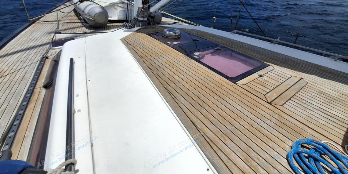 Hanse Yachts 540e : Roof et hale bas rigide Hanse Yachts 540e : Roof et hale bas rigide