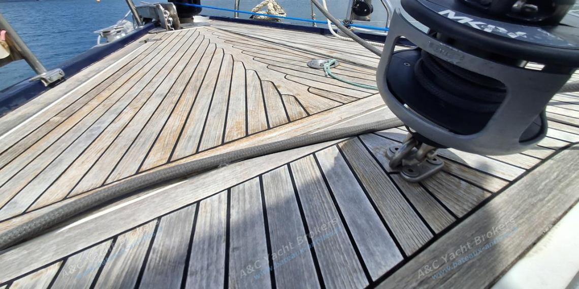 Hanse Yachts 540e : Enrouleur de trinquette Hanse Yachts 540e : Enrouleur de trinquette
