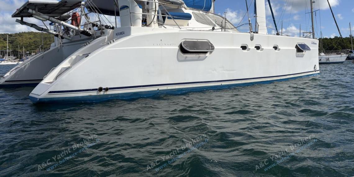 Catana 471 Owner Version : Au mouillage en Martinique autre vue Catana 471 Owner Version : Au mouillage en Martinique autre vue