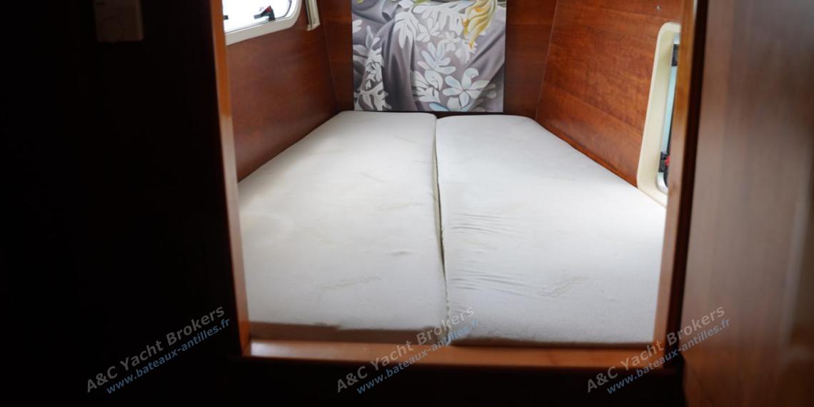 Catana 471 Owner Version : Cabine avant bâbord Catana 471 Owner Version : Cabine avant bâbord