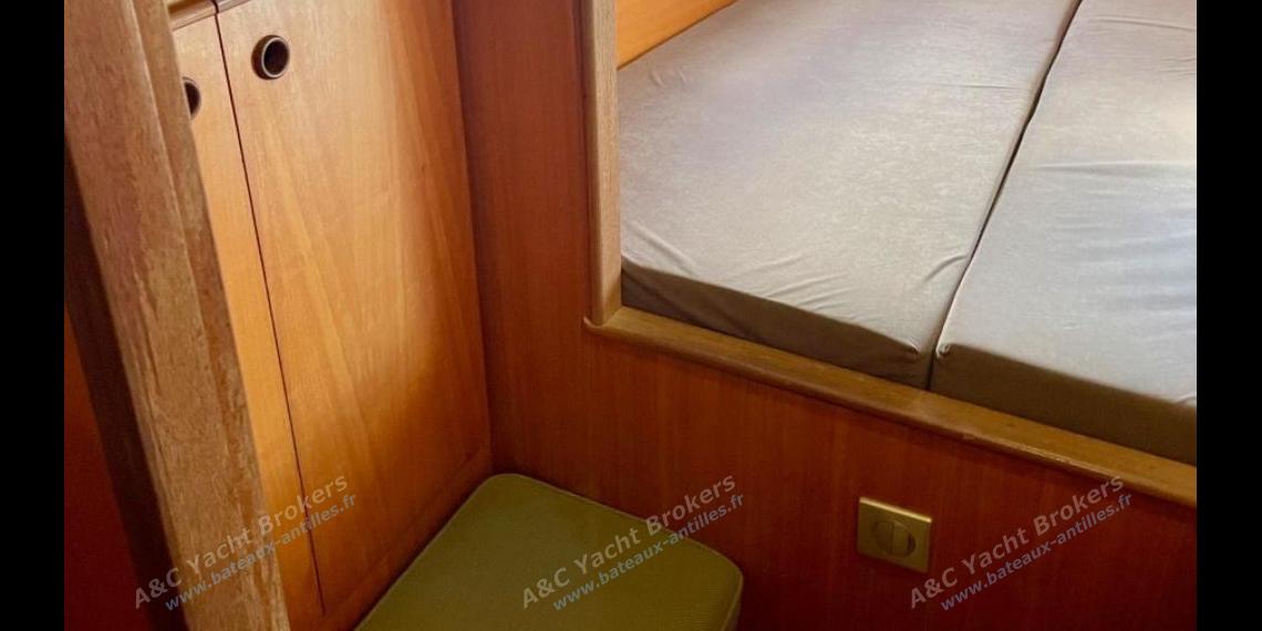 Catana 471 Version propriétaire : Cabine avant bâbrd Catana 471 Version propriétaire : Cabine avant bâbrd