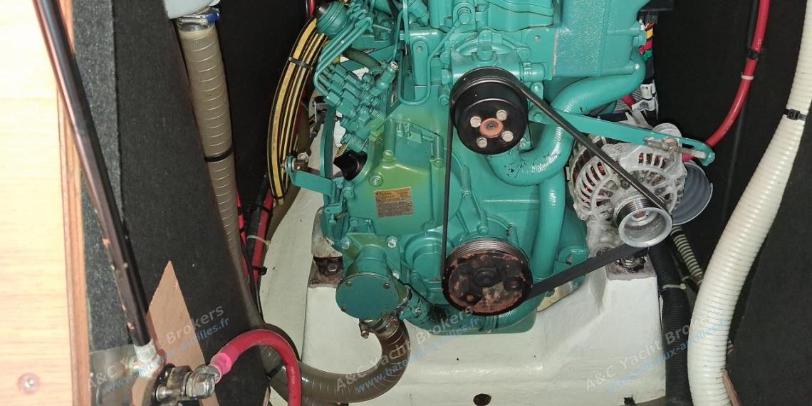 Dufour 500 Grand'Large : Moteur Volvo D2-75F Dufour 500 Grand'Large : Moteur Volvo D2-75F