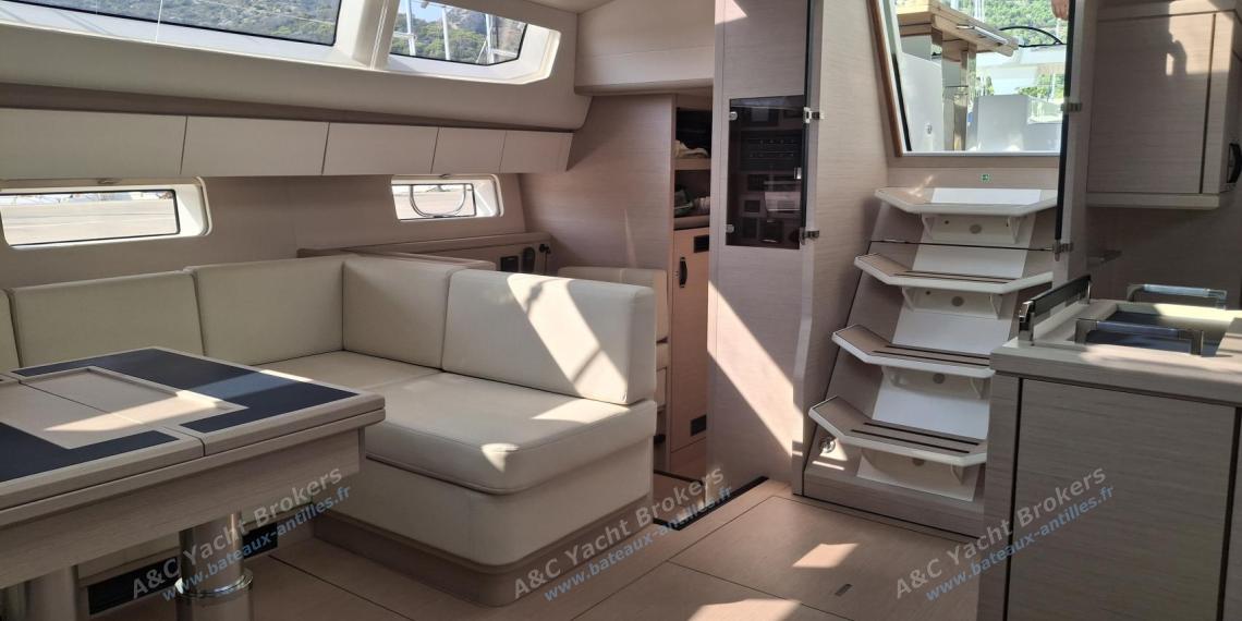 Jeanneau Yacht 65 : Carré autre vue Jeanneau Yacht 65 : Carré autre vue