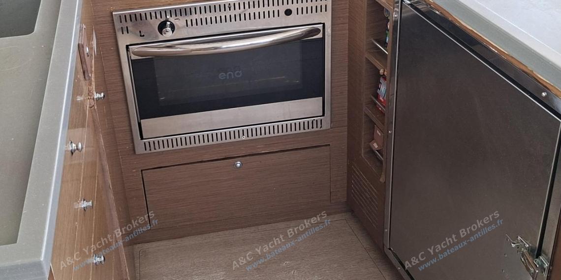Lagoon Lagoon 450 F : Cuisine en U Lagoon Lagoon 450 F : Cuisine en U