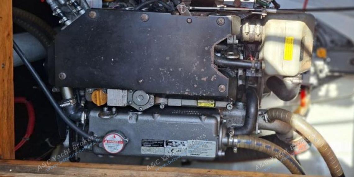 Lagoon 450 F : Moteur Yanmar 4JH57 Lagoon 450 F : Moteur Yanmar 4JH57