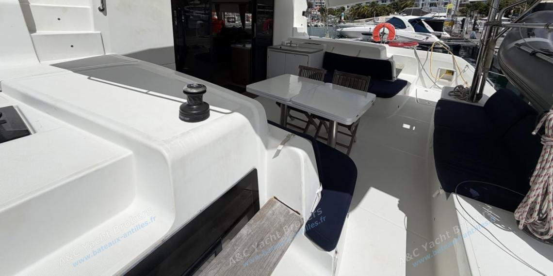 CNB Lagoon 50 : Cockpit CNB Lagoon 50 : Cockpit