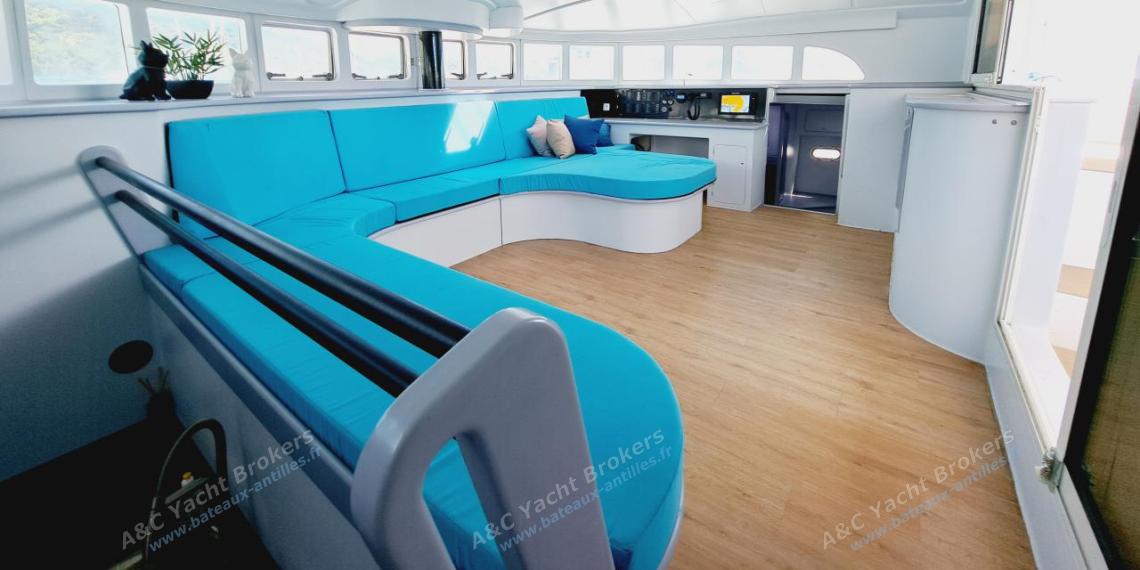 Lagoon Lagoon 570 : Carré vu depuis la coque bâbord Lagoon Lagoon 570 : Carré vu depuis la coque bâbord