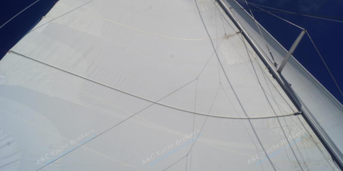 Lagoon Lagoon 570 : Grand-voile full batten Lagoon Lagoon 570 : Grand-voile full batten