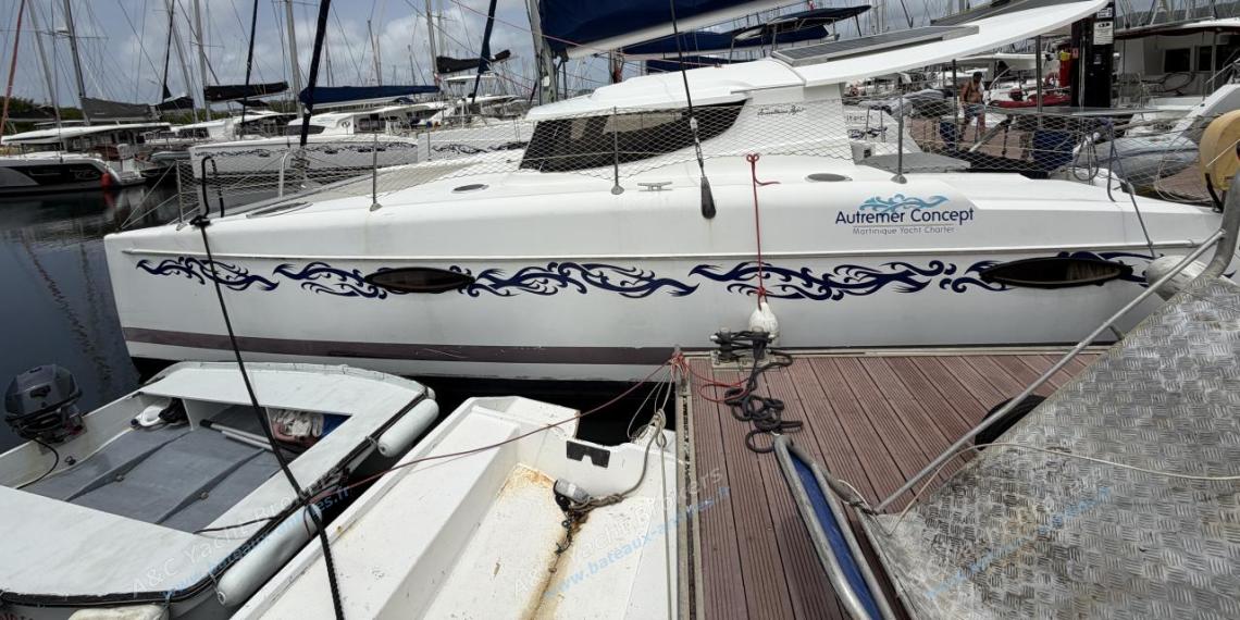 Fountaine Pajot Mahé 36 Evolution : En marina autre vue Fountaine Pajot Mahé 36 Evolution : En marina autre vue