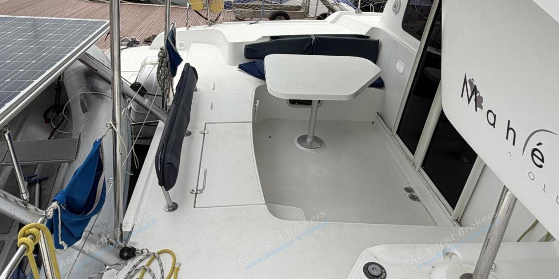 Fountaine Pajot Mahé 36 Evolution : Cockpît Fountaine Pajot Mahé 36 Evolution : Cockpît